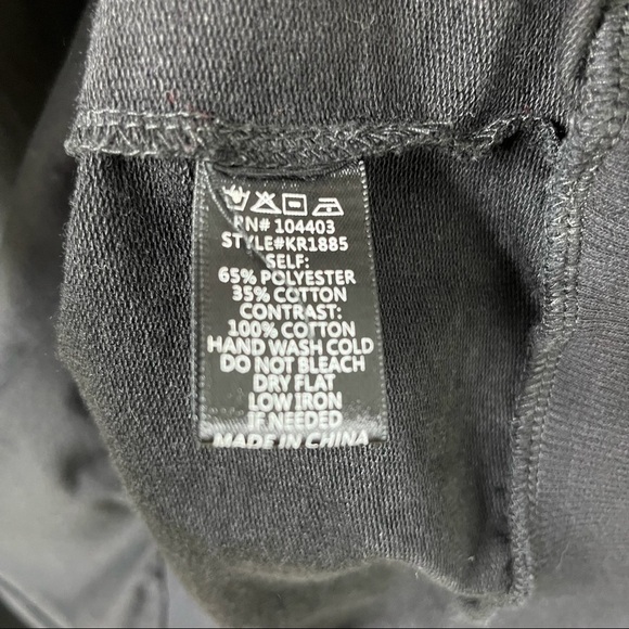 J.O.A Sweatshirt Cascade Ruffle Sleeve Black Size Medium Soft Knit Style KR1885 - Picture 7 of 7